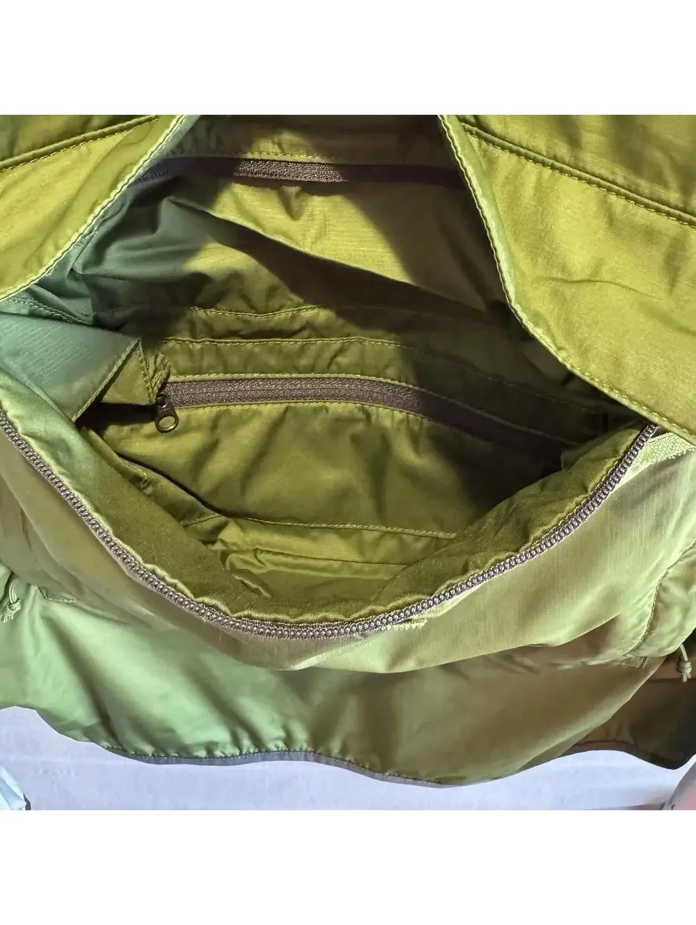 The North Face Men's Fanorak Windwall Windbreaker Jacket Green Gray Size Small